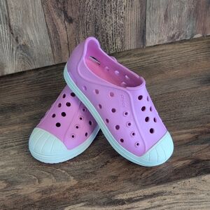 CROCS Kids' Pink/White Bump It Water Slip On Shoes J 2         Q204